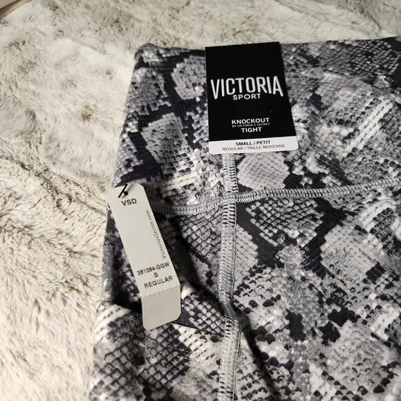 NWT Victoria's Sport Incredible Knockout Bra and Knockout Tight Set Size 34D/S - Picture 8 of 10